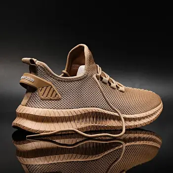 2023 Мъжки ежедневни обувки Модни дишащи дантелени леки спортни обувки за мъже Удобни външни мъжки маратонки Вулканизирани обувки