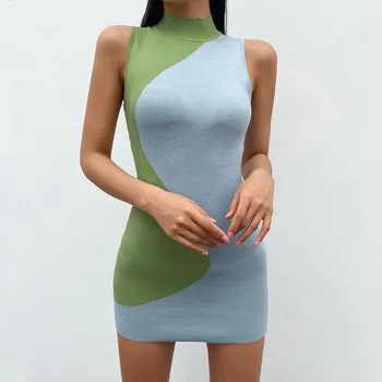 2023 Пролет нов дамски цвят контраст снаждане половината висока яка без ръкави стегнат обвивка хип секси мода стил рокля къса пола