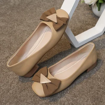 Bow Mid Heels Обувки Жени Ходене плитки обувки Пролет 2024 Нов дизайнер елегантна рокля обувки парти буци помпи Сапатос женски