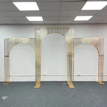 Upscale сватбен фон декорация позлатена арка шелф геометрия дизайн ковано желязо екран за открито парти DIY подпори