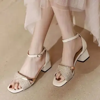 Квадратни токчета обувки отворени пръсти средно бежови дамски обувки сандали за жена лято 2023 Луксозна разпродажба с оферта за безплатна доставка