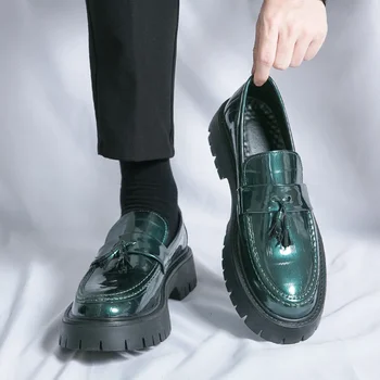 Летни елегантни обувки Мъжки класически ретро стил Мъже Марка Обувка Кръгла Toe Дебела Подметка Пискюл Кожена Обувка Официална Случайна Сватбена Обувка