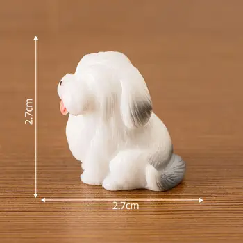 Миниатюрни играчки за кучета за показване Сладки фигурки за кучета Комплект миниатюрни модели смола за настолна кола за микро за