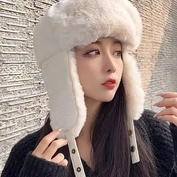Нова модна шапка от изкуствена кожа за жени момичета естествени заешки кожени бомбардировачи шапки бели сгъстени уши ухо защита ски шапка