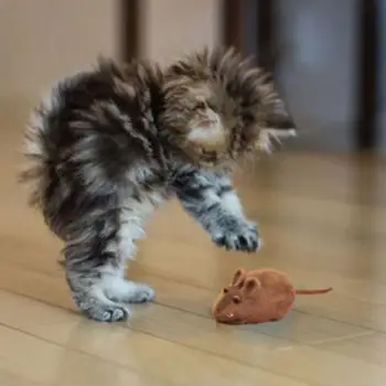 сладък изкуствена малка мишка скърцане шум звук плъх играе играчка за домашни котки кучета